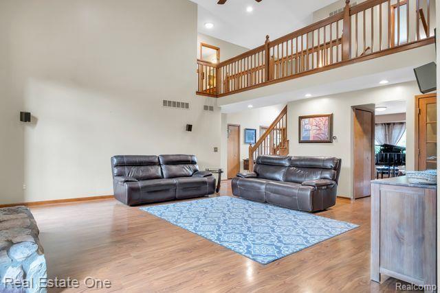 21145 ARMADA RIDGE Road