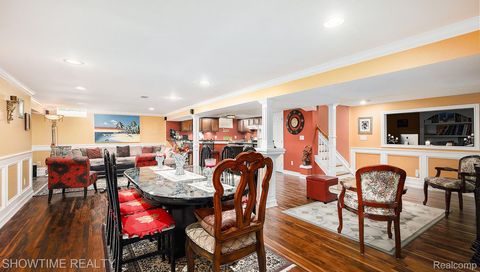 6548 BERKSHIRE Drive