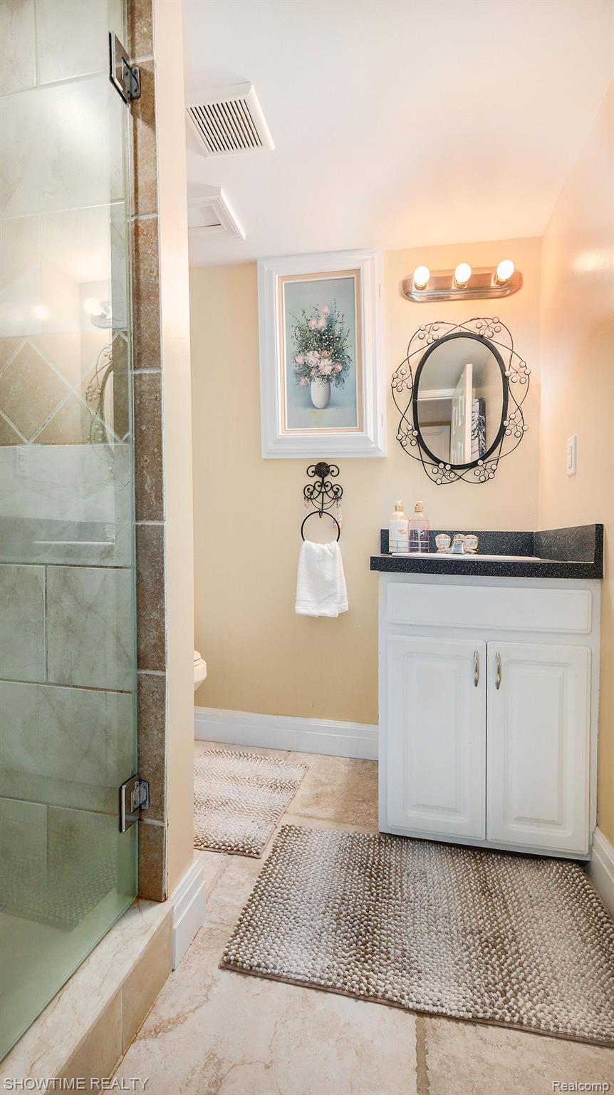 6548 BERKSHIRE Drive