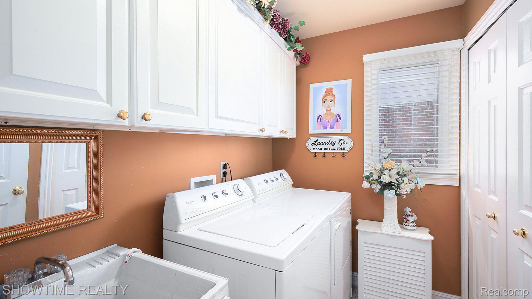 6548 BERKSHIRE Drive