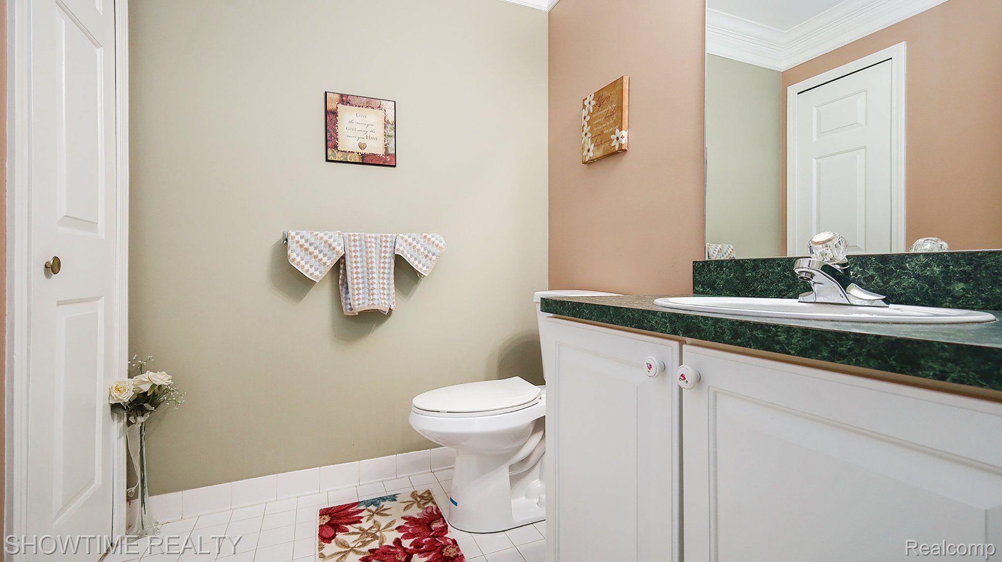 6548 BERKSHIRE Drive