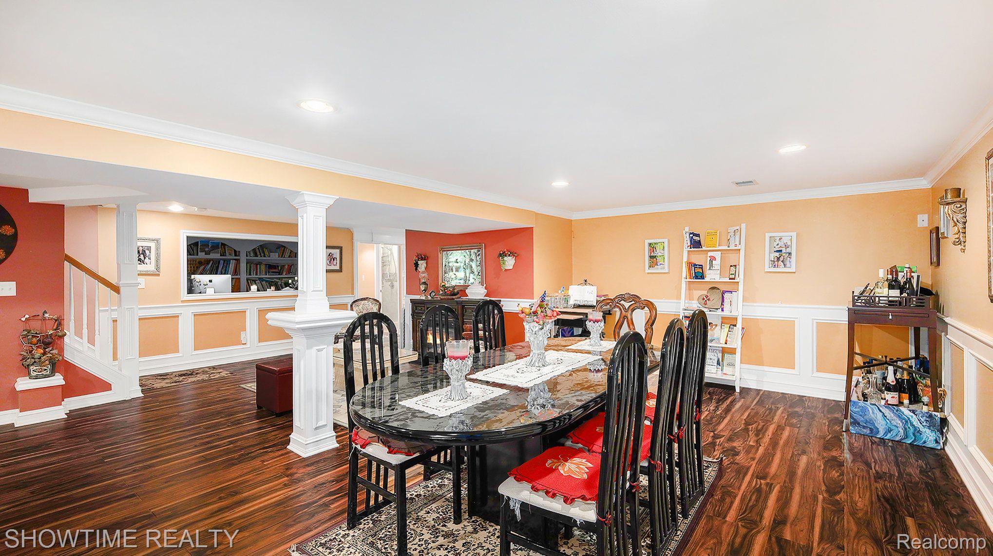 6548 BERKSHIRE Drive