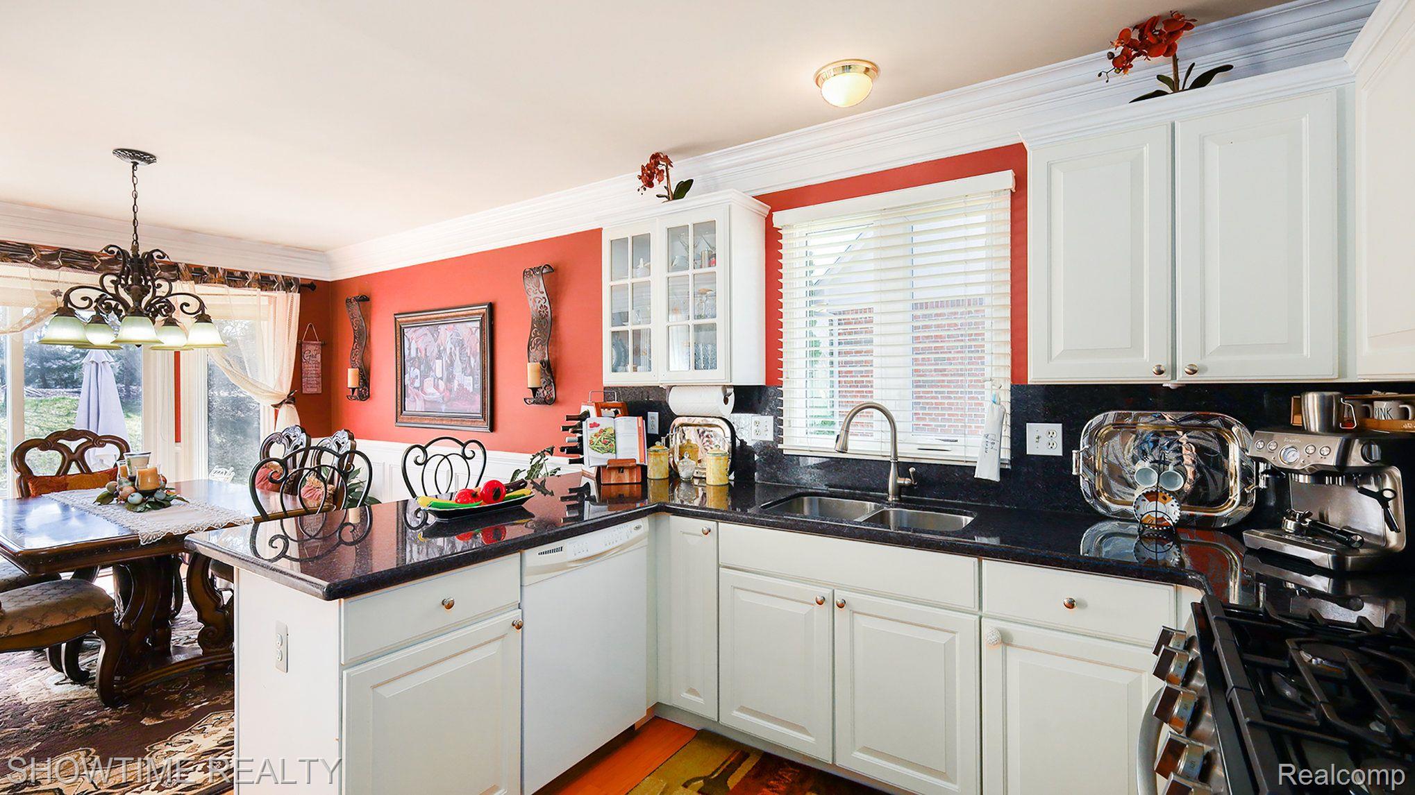 6548 BERKSHIRE Drive