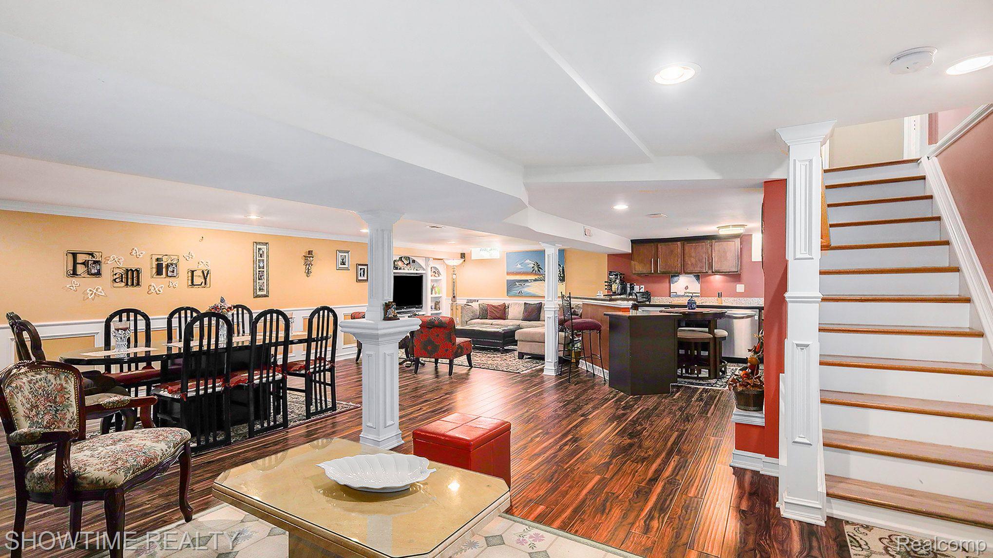 6548 BERKSHIRE Drive