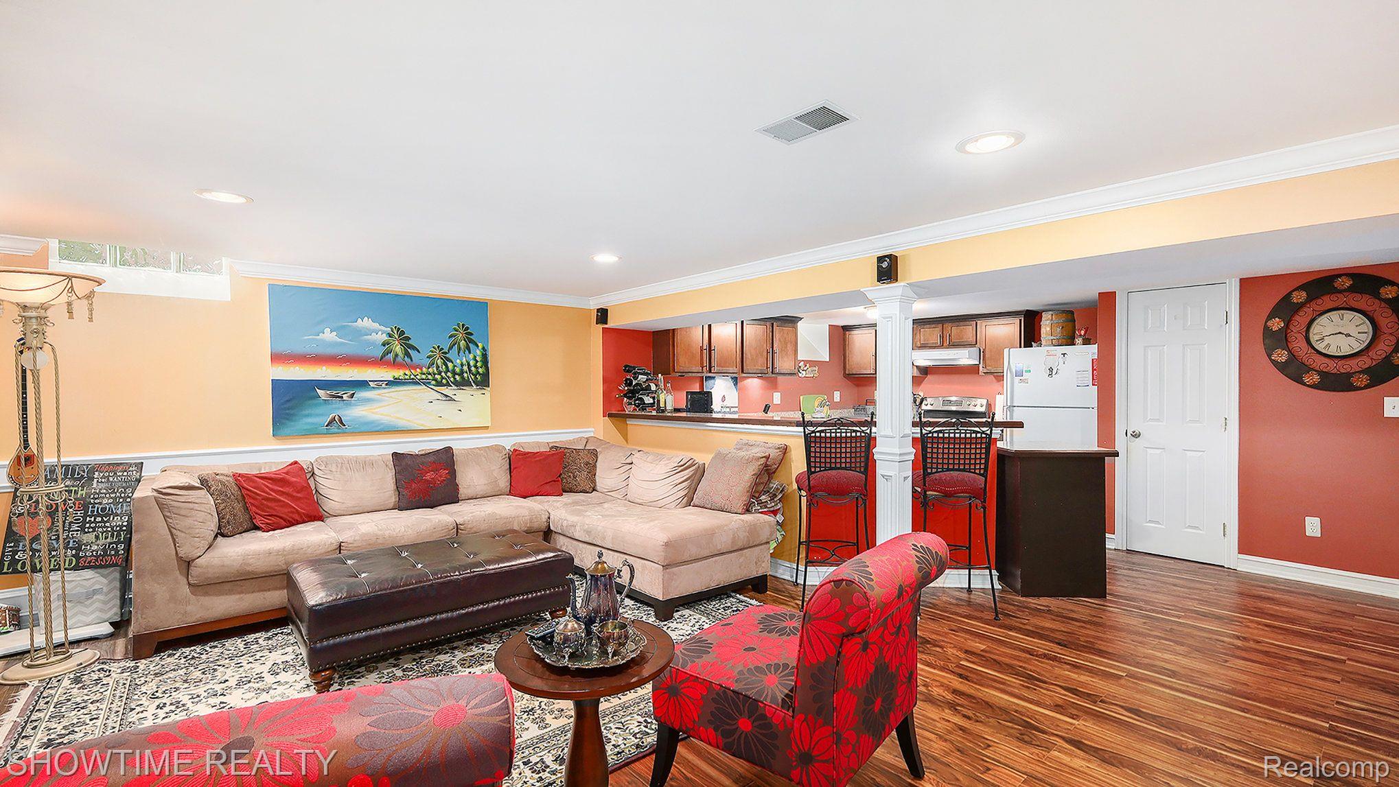 6548 BERKSHIRE Drive