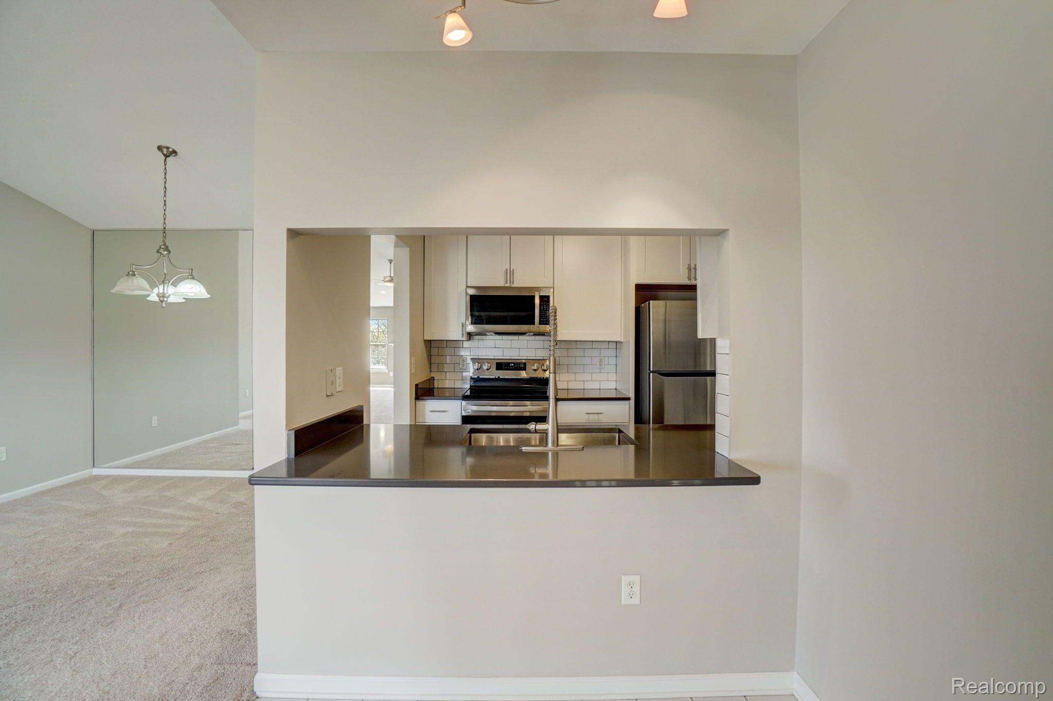 15454 CLAREMONT Drive N