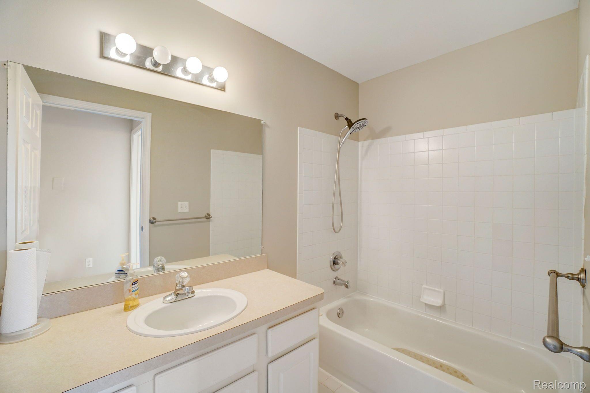 15454 CLAREMONT Drive N