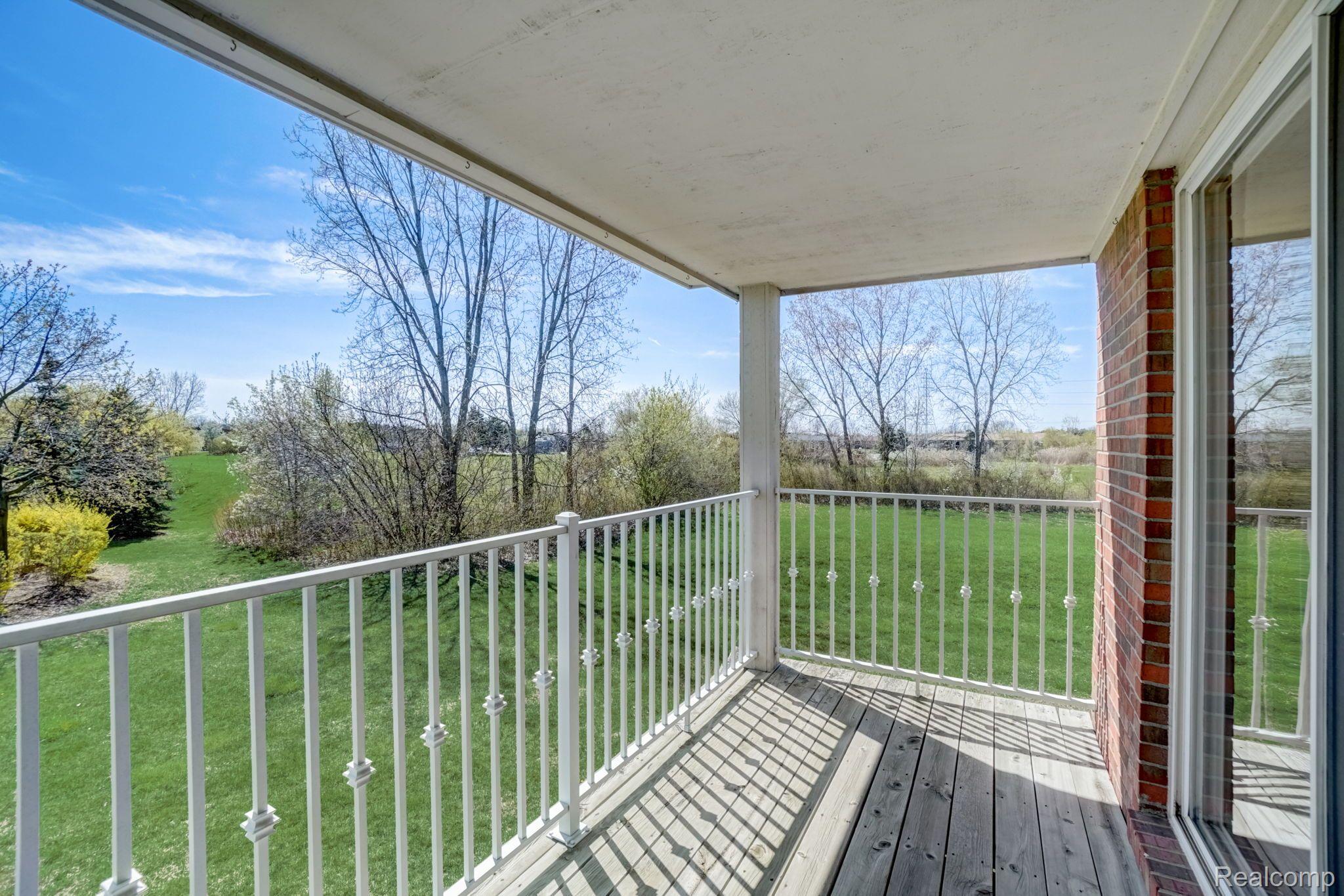 15454 CLAREMONT Drive N