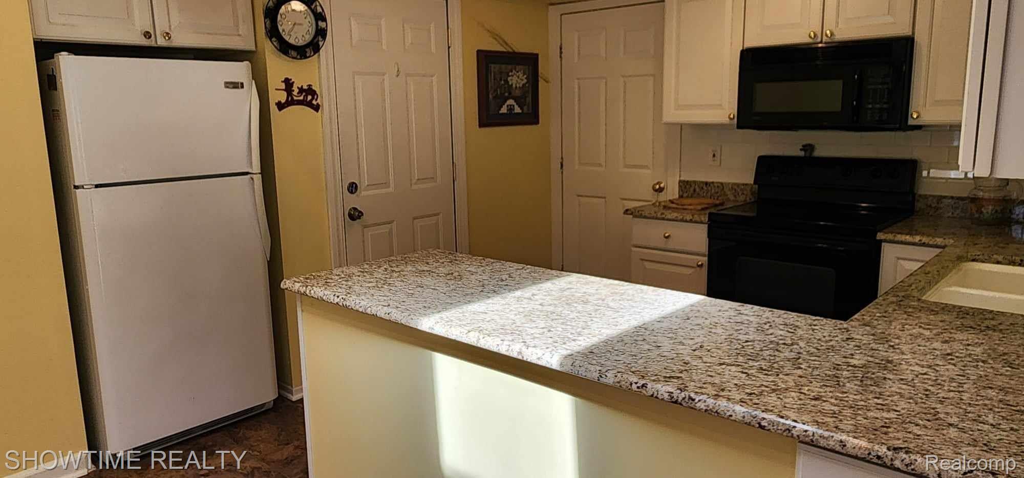 20550 LONGWOOD Drive