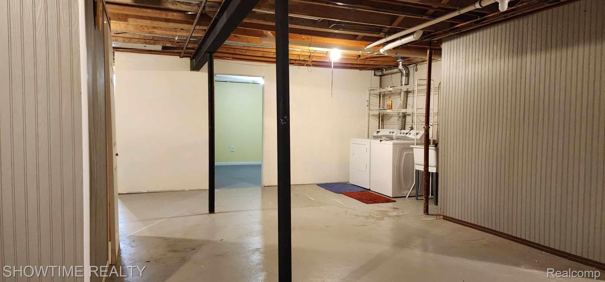 20550 LONGWOOD Drive