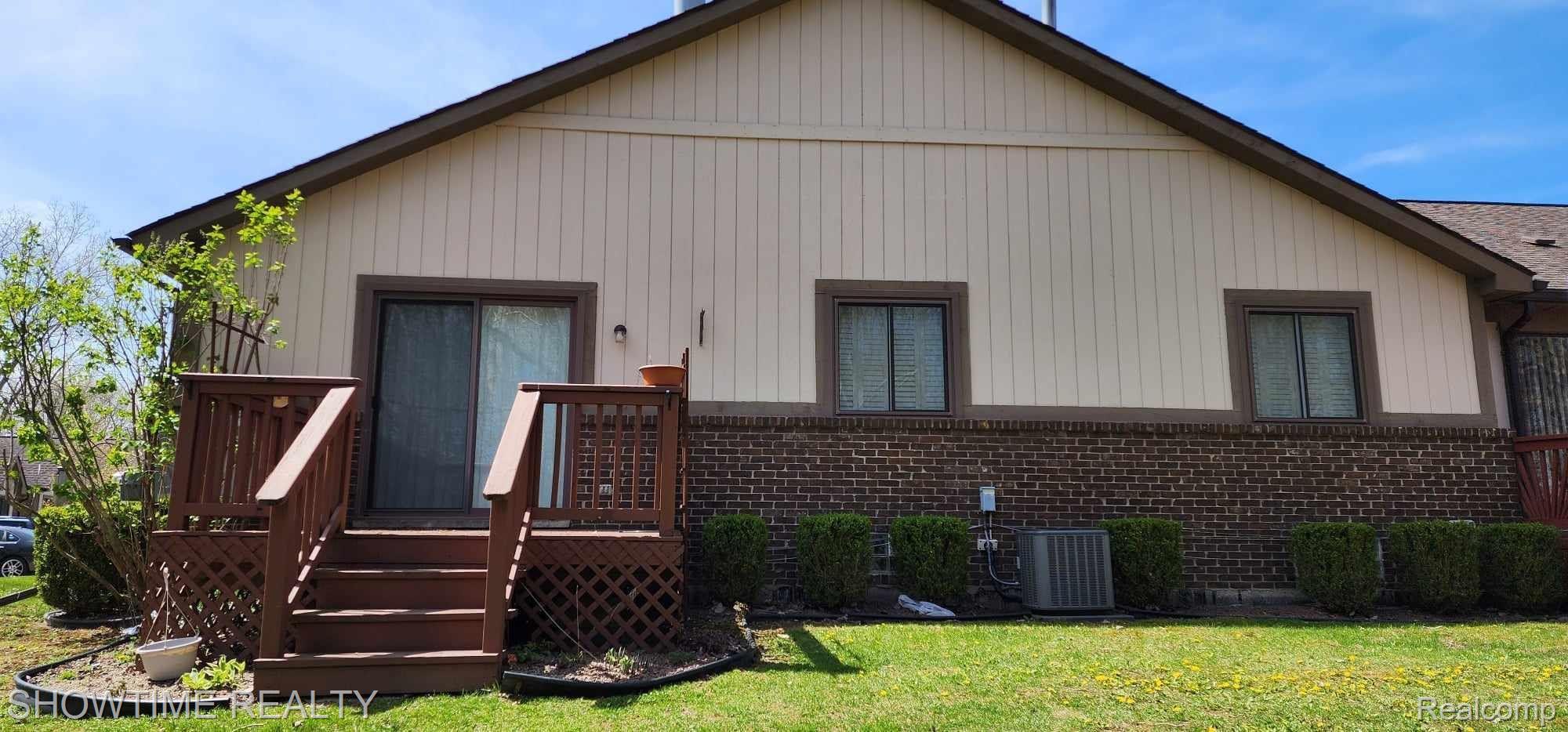 20550 LONGWOOD Drive