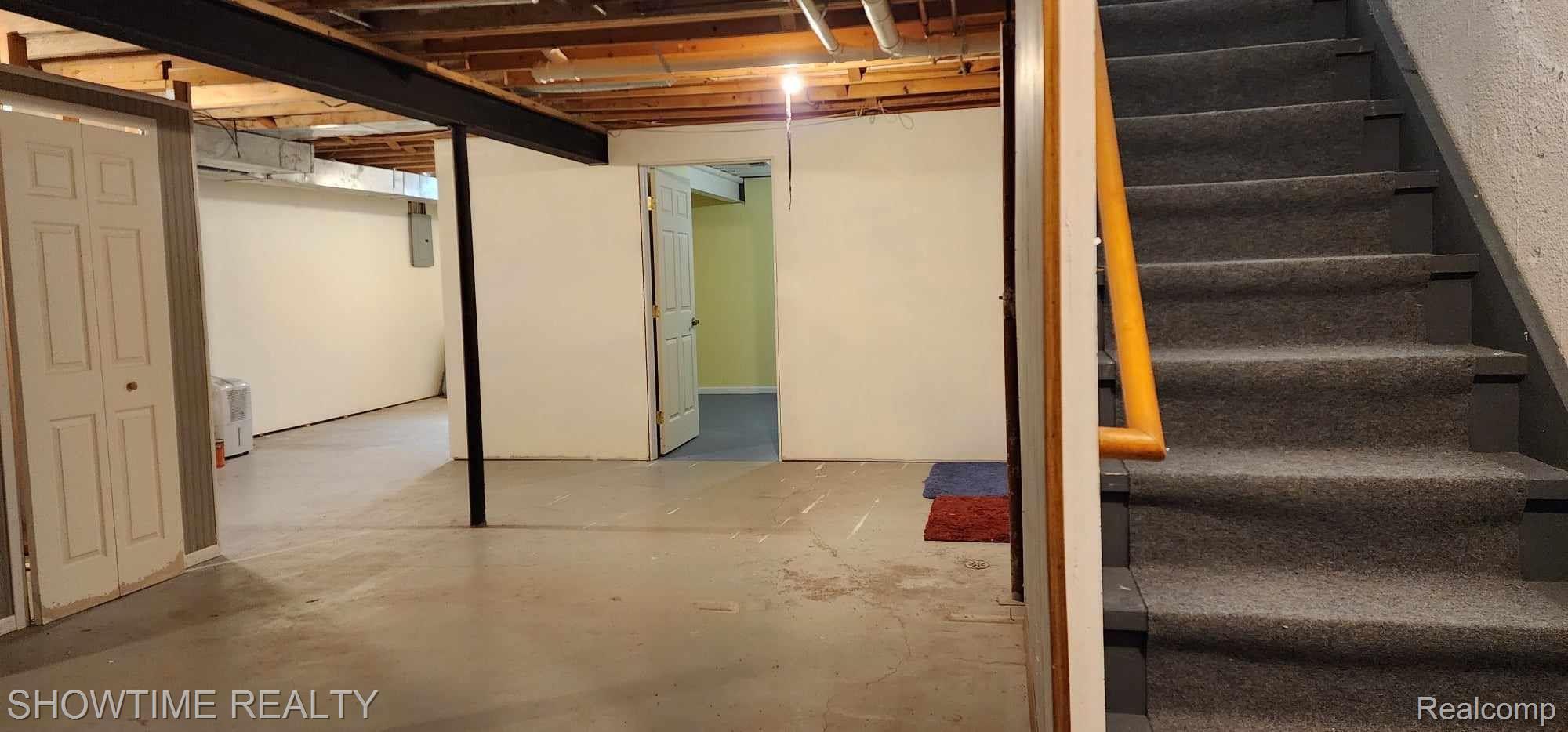 20550 LONGWOOD Drive