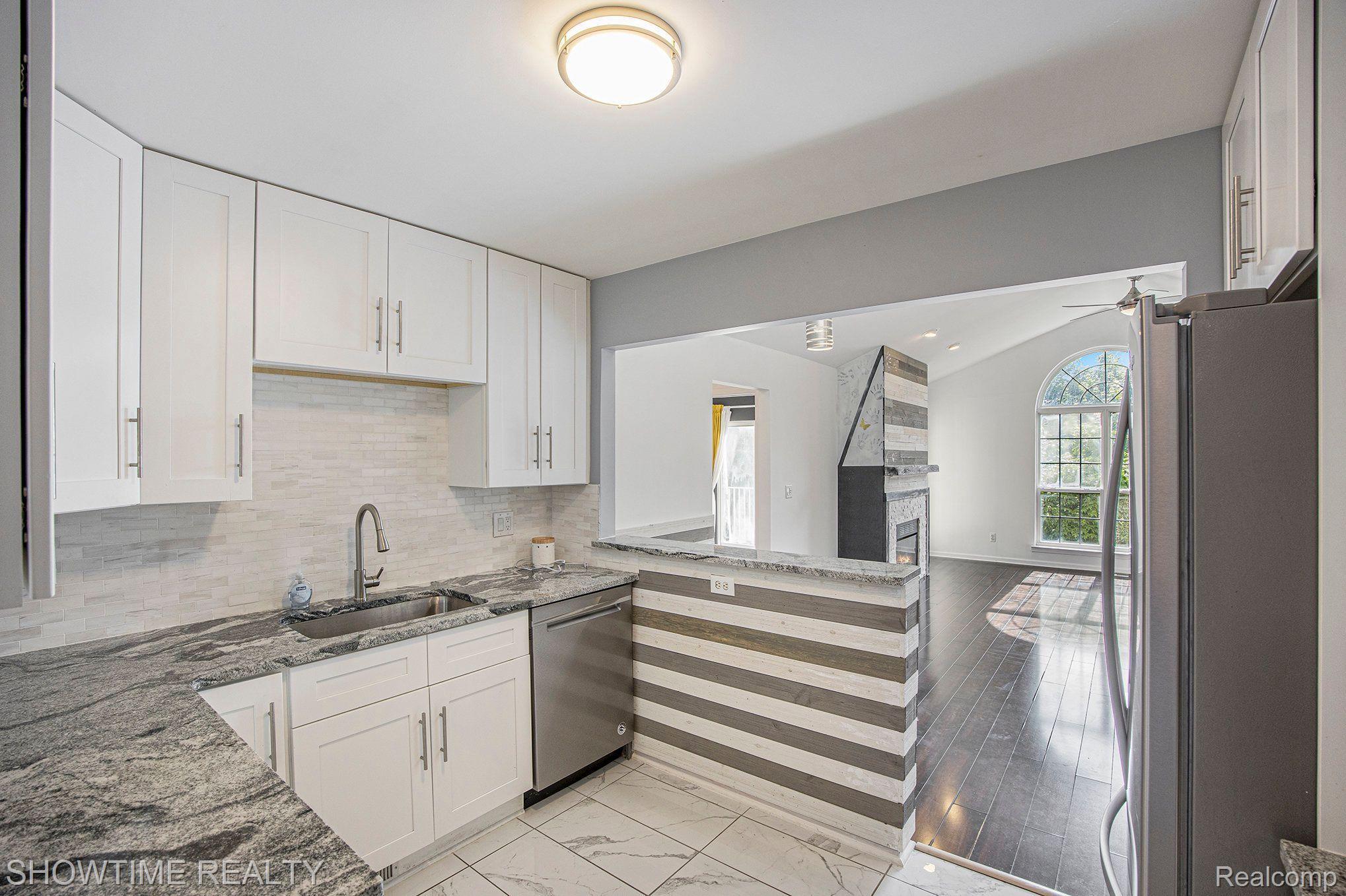 52332 STONERIDGE