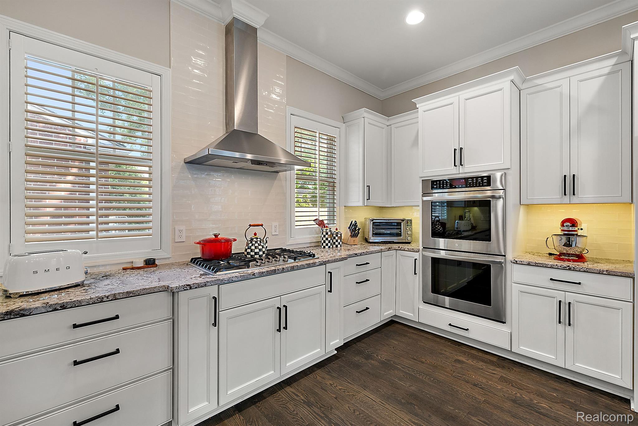 1238 VILLA Road