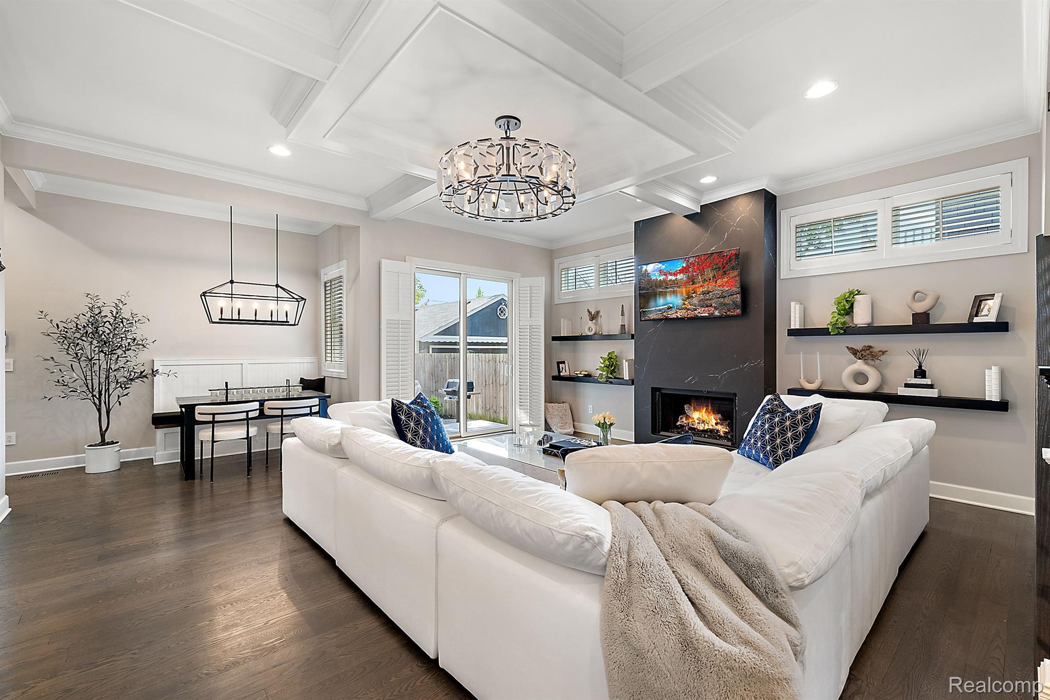 1238 VILLA Road
