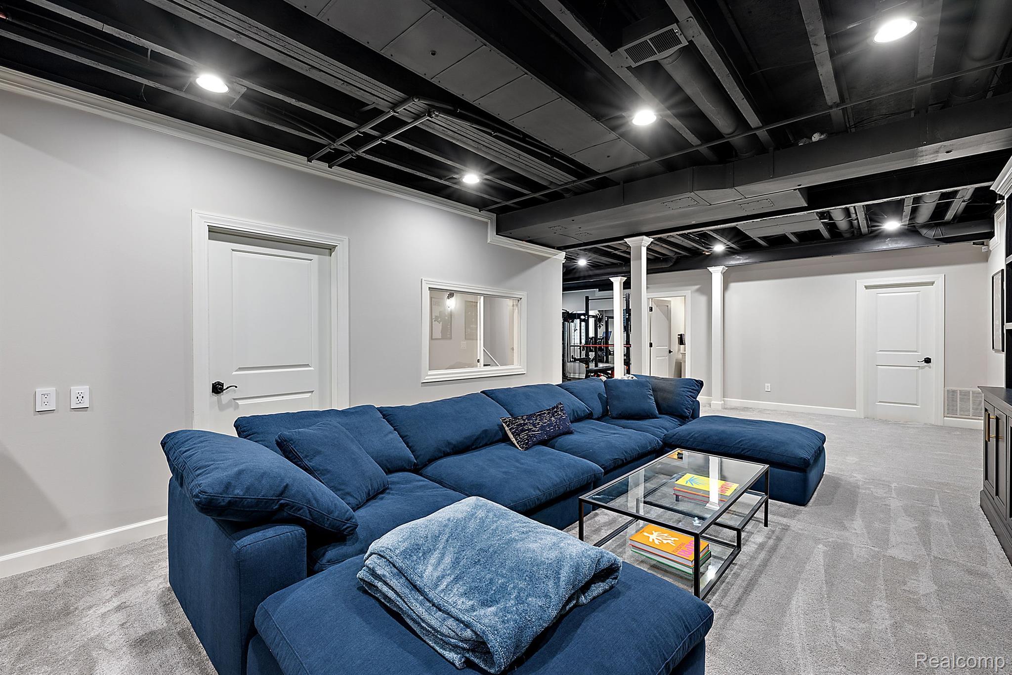 1238 VILLA Road