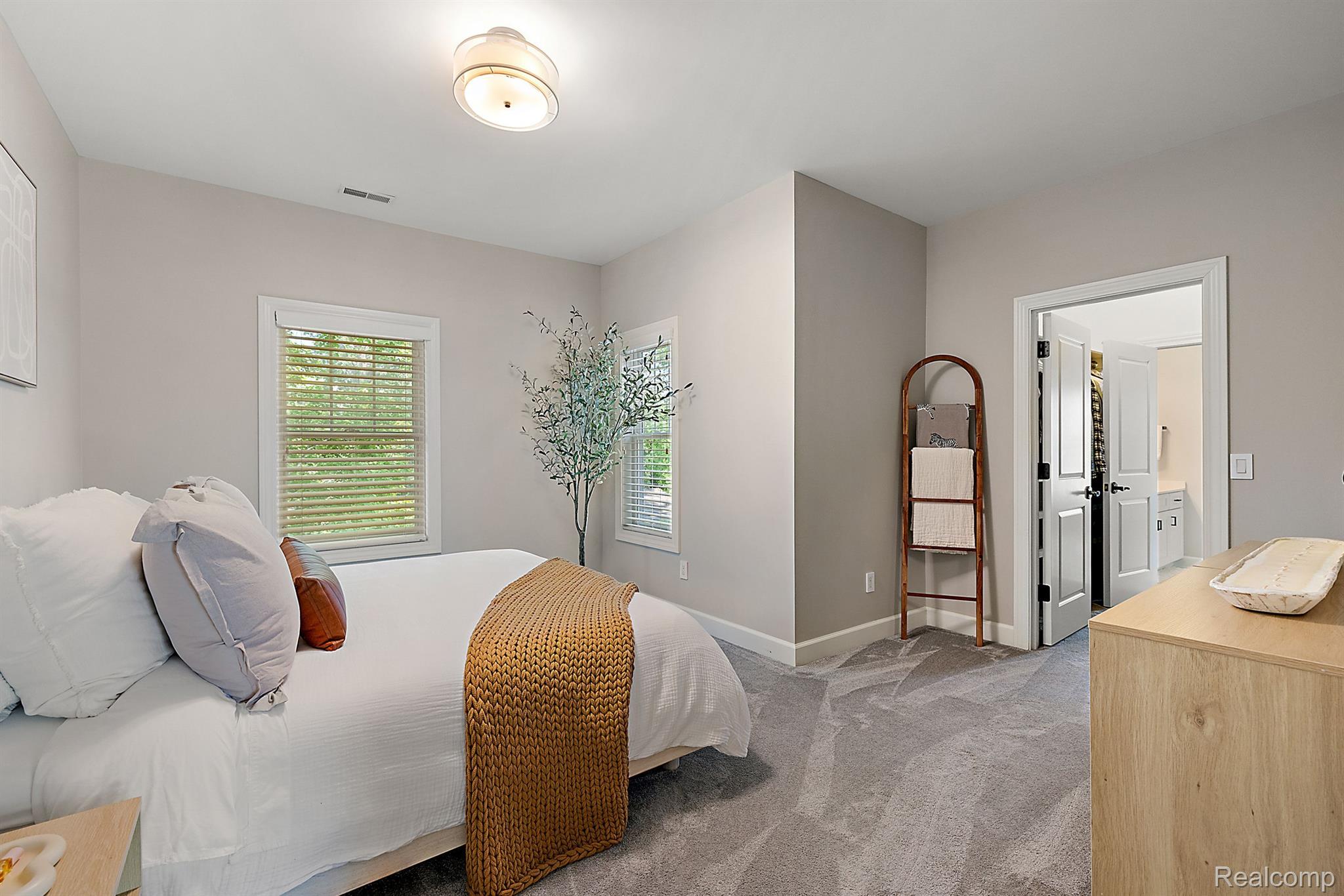 1238 VILLA Road