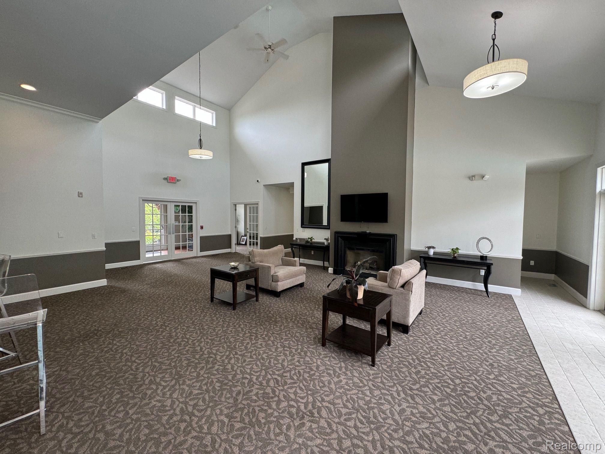 11701 SQUIERS Boulevard