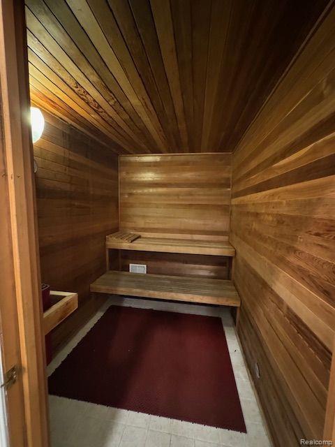 11701 SQUIERS Boulevard