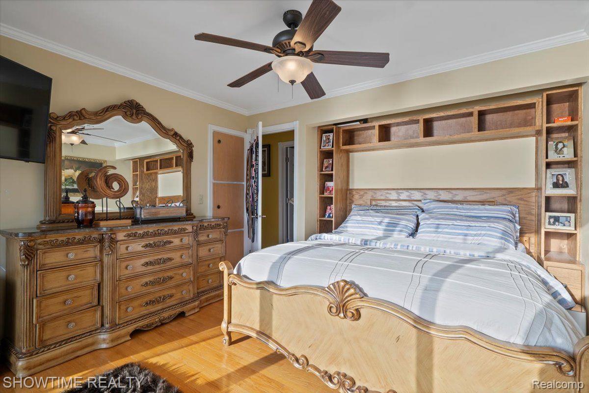 2906 SHAWNEE Lane