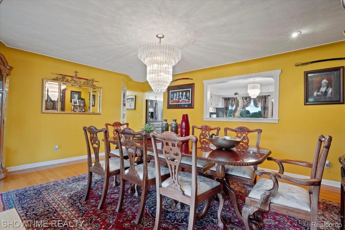 2906 SHAWNEE Lane