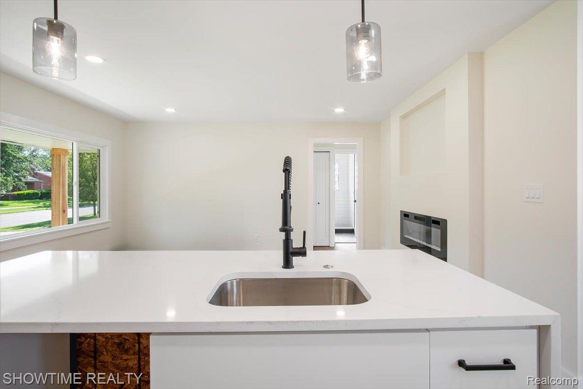 1401 KEY WEST Drive