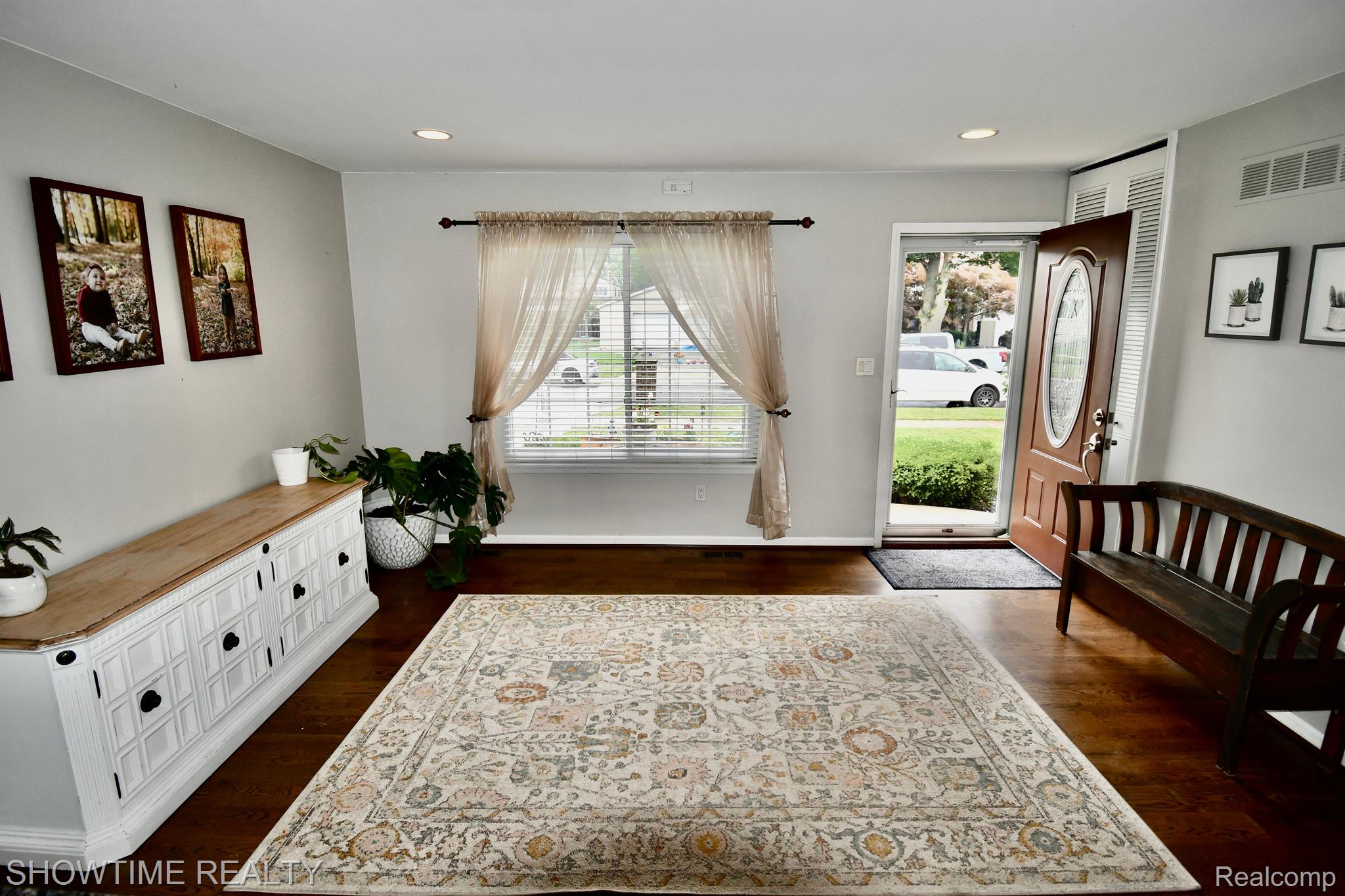 16220 ALLISTON Street