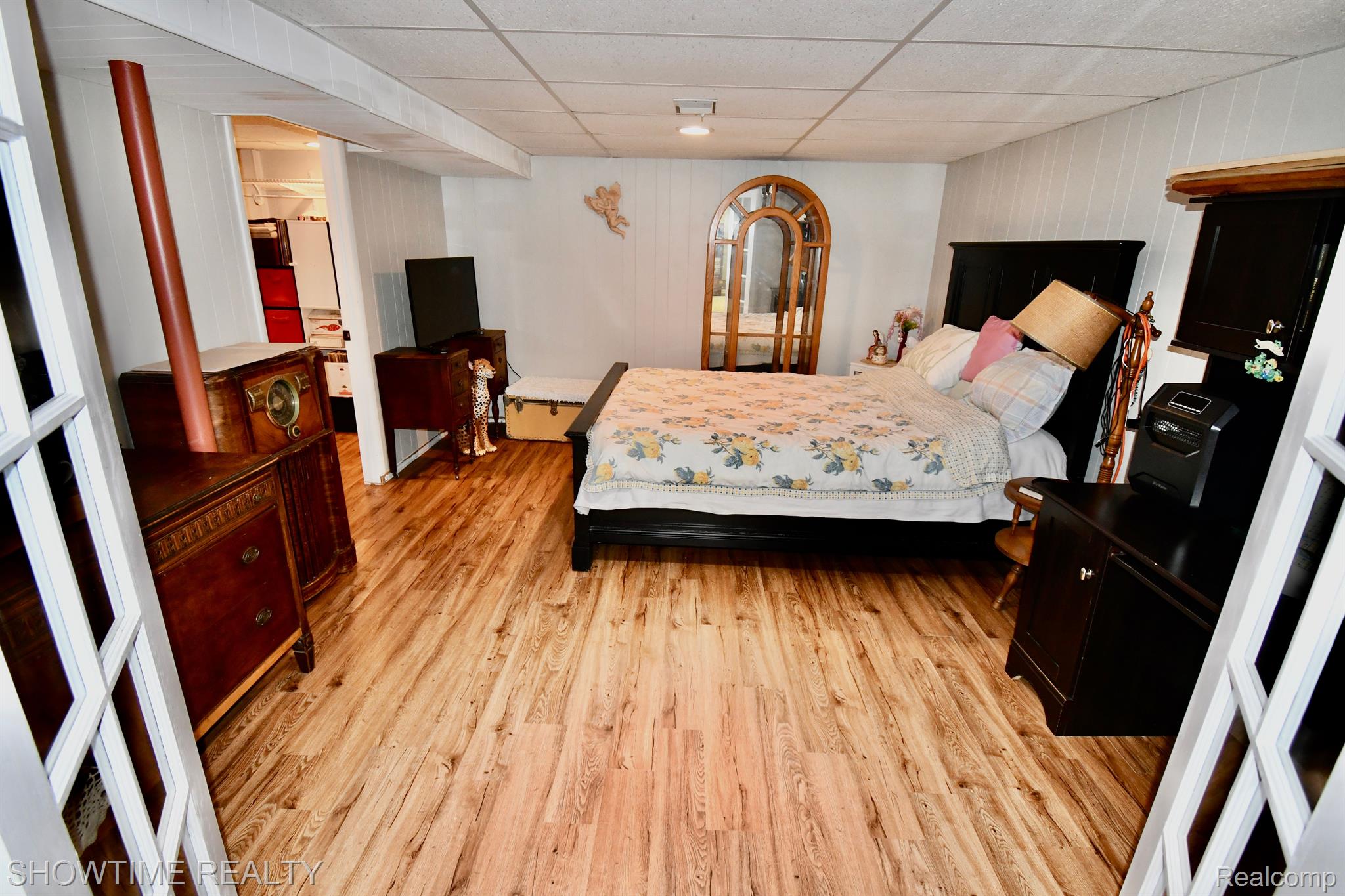 16220 ALLISTON Street