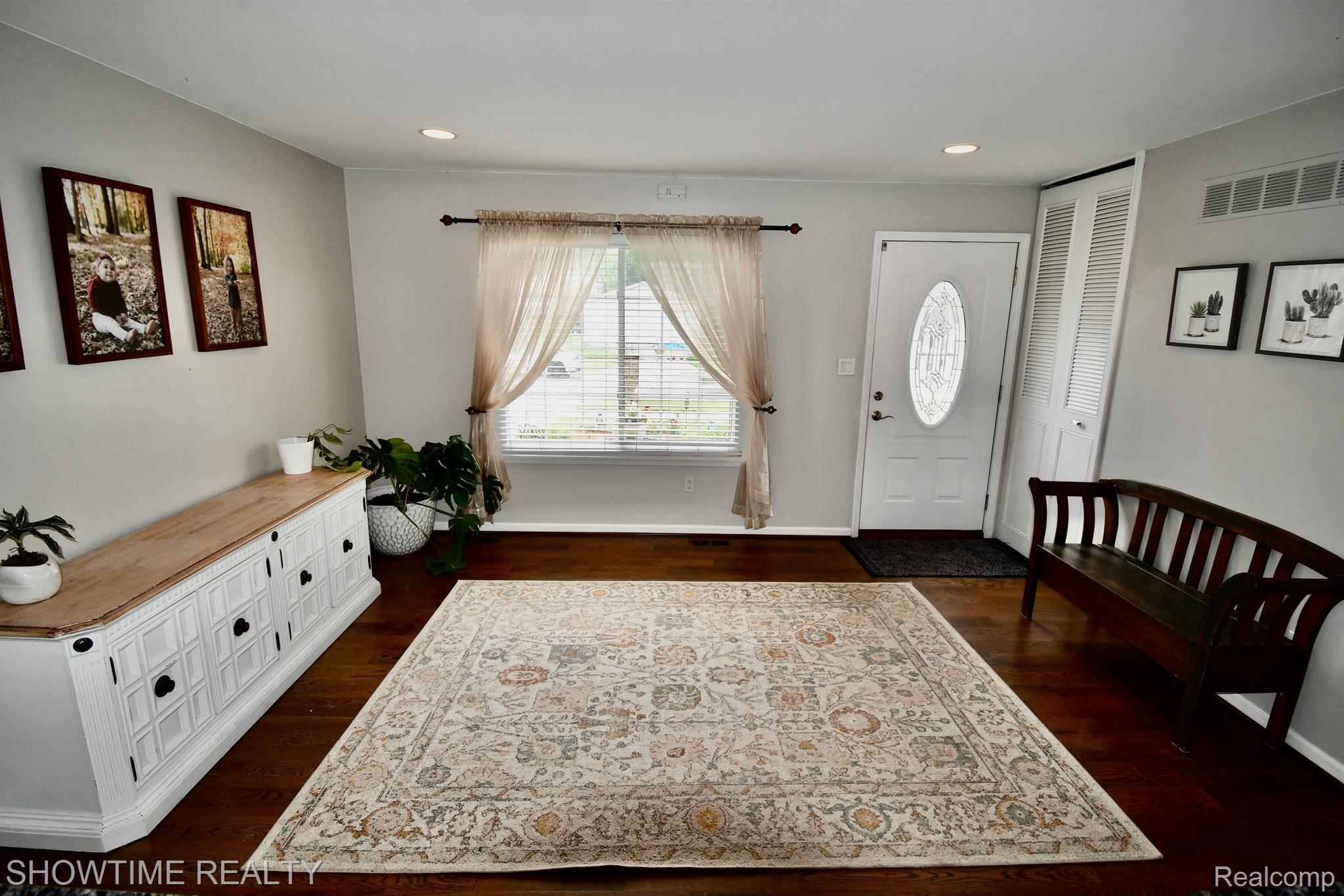 16220 ALLISTON Street