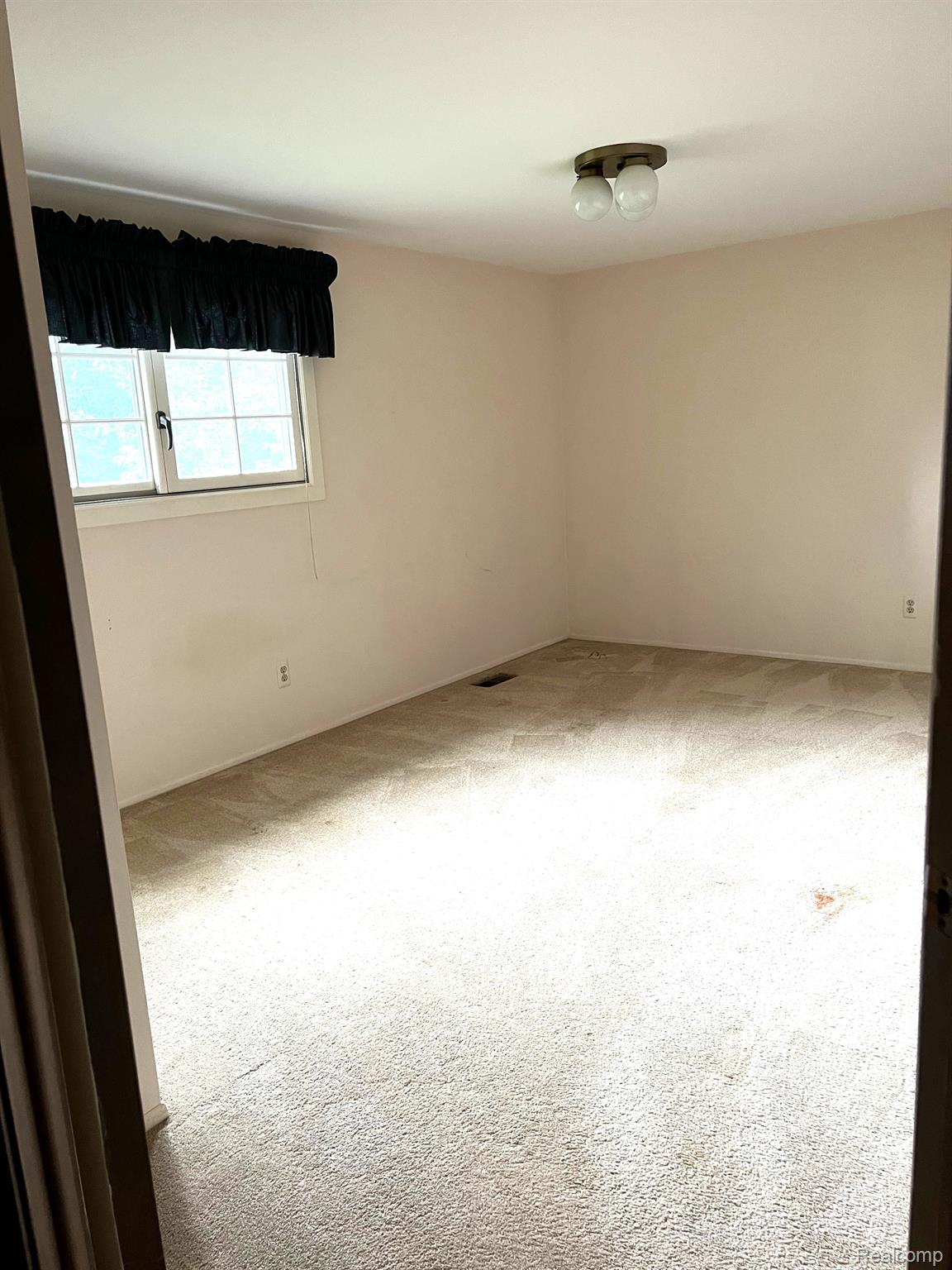 60627 S GREENBROOK E