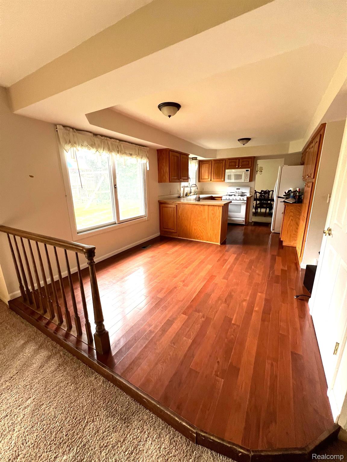 60627 S GREENBROOK E