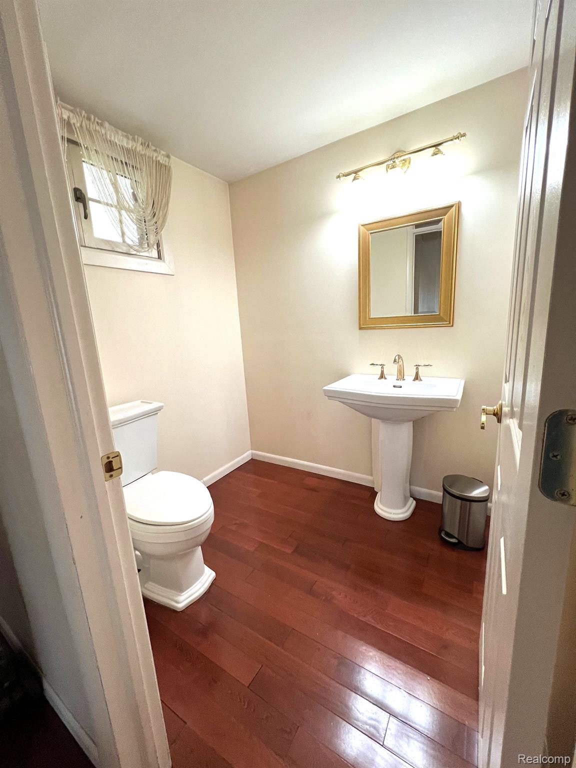 60627 S GREENBROOK E