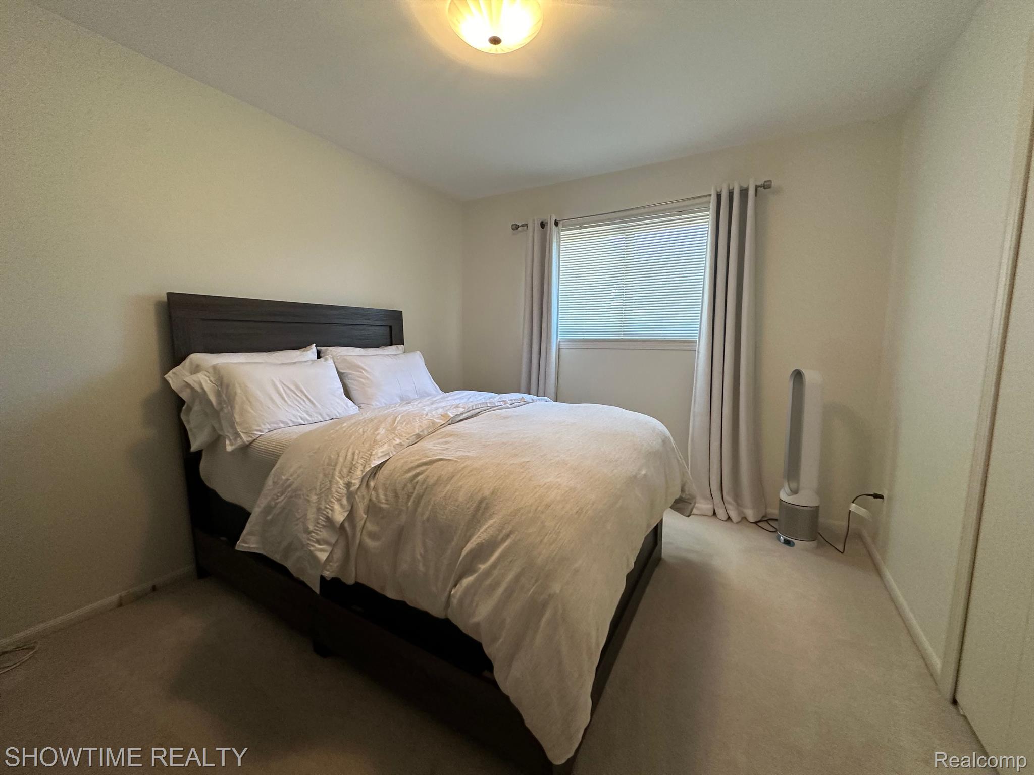 13328 CANTERBURY Drive