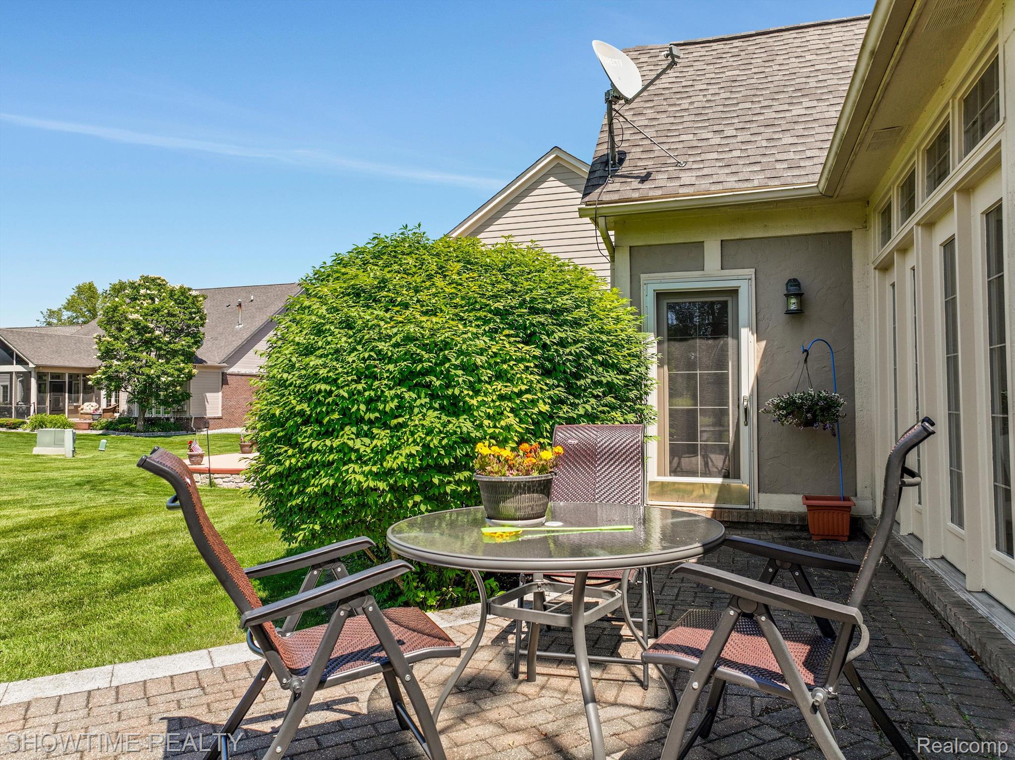 7907 GLACIER CLUB Drive