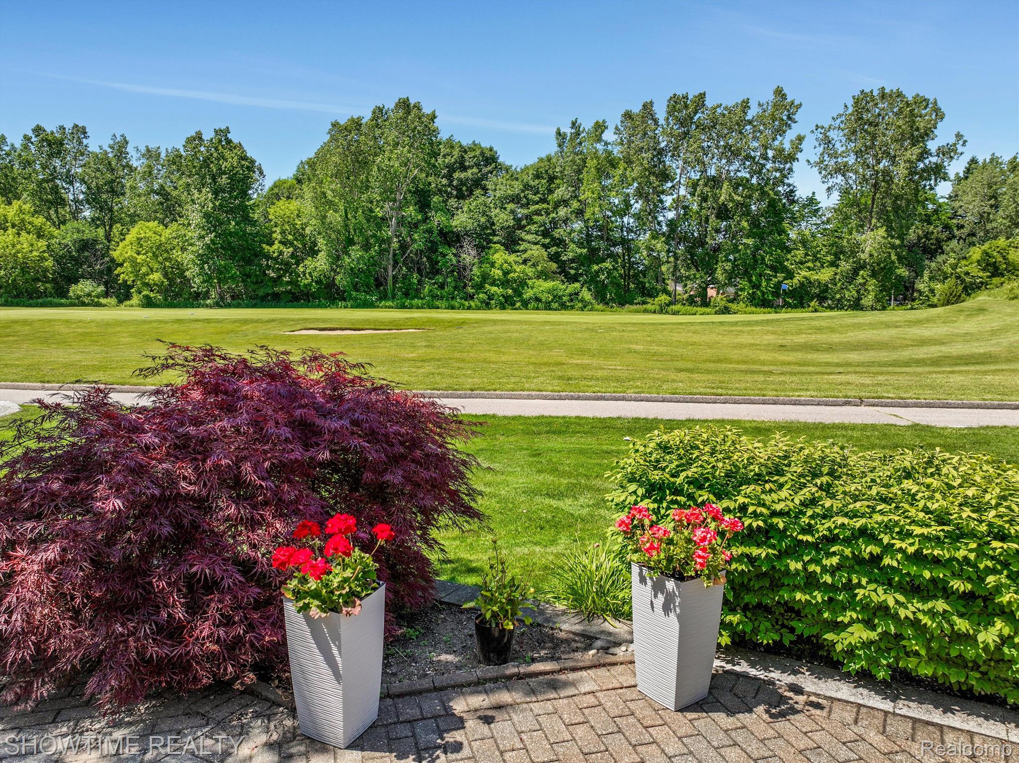 7907 GLACIER CLUB Drive