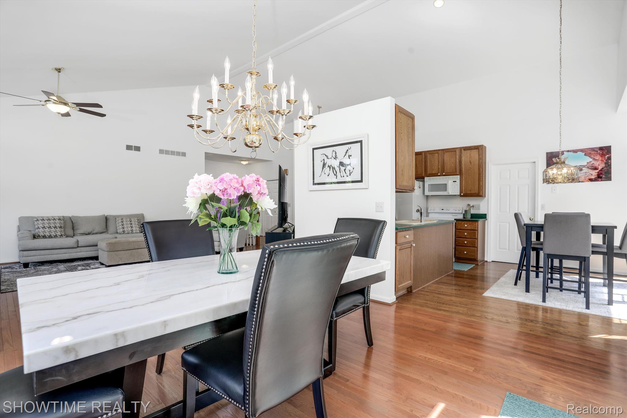 7907 GLACIER CLUB Drive