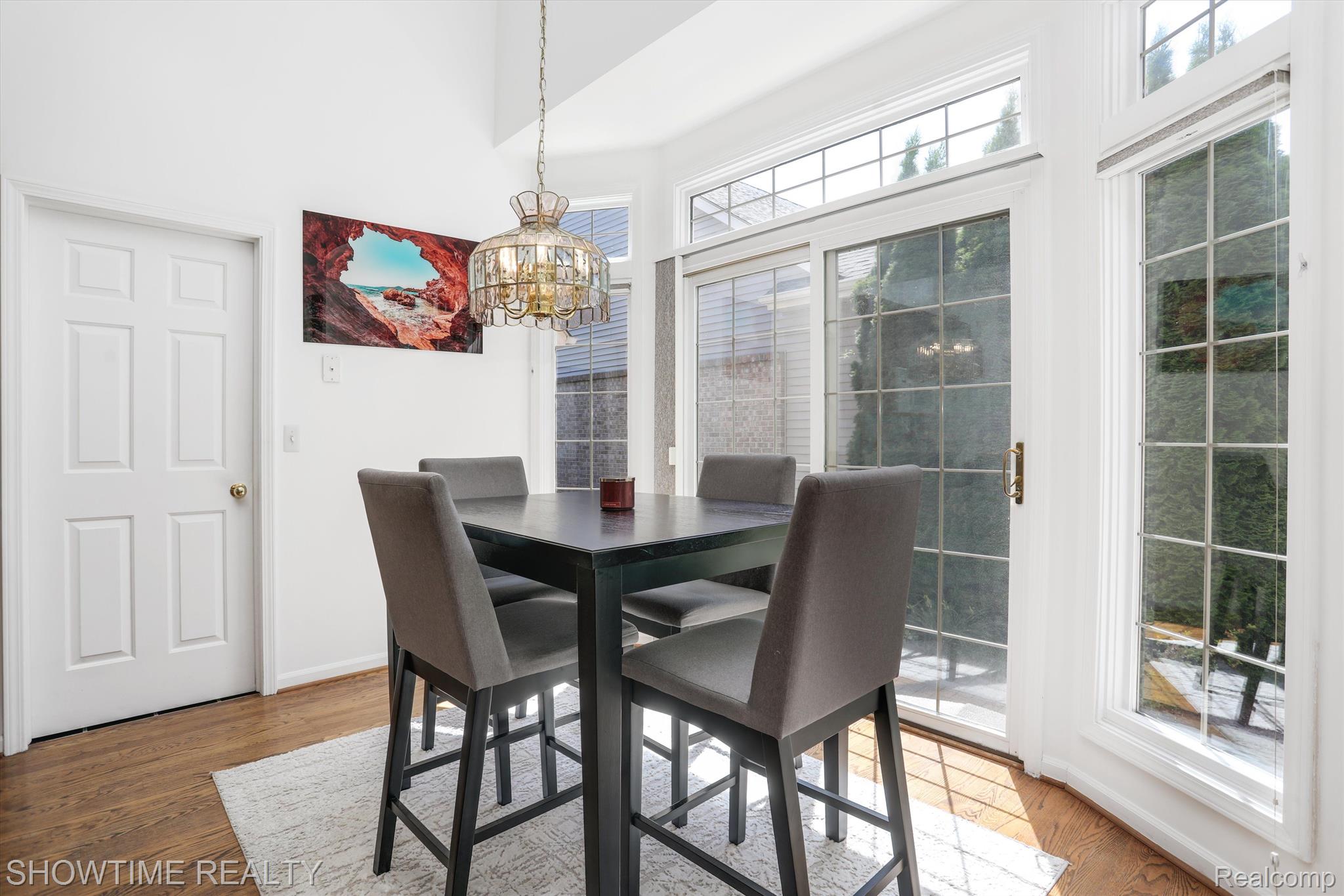 7907 GLACIER CLUB Drive