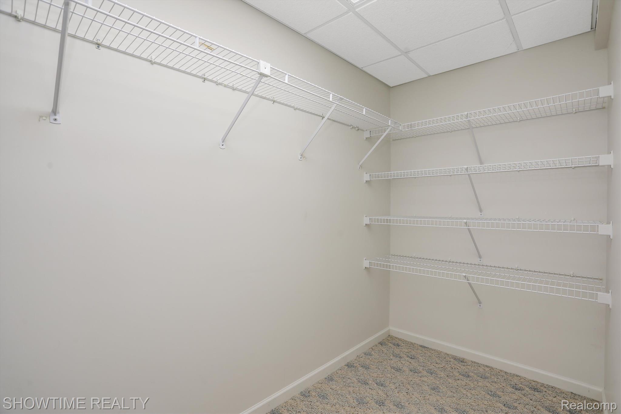 7907 GLACIER CLUB Drive