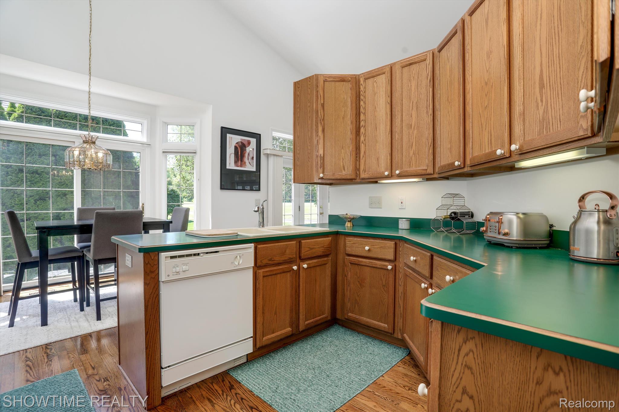 7907 GLACIER CLUB Drive