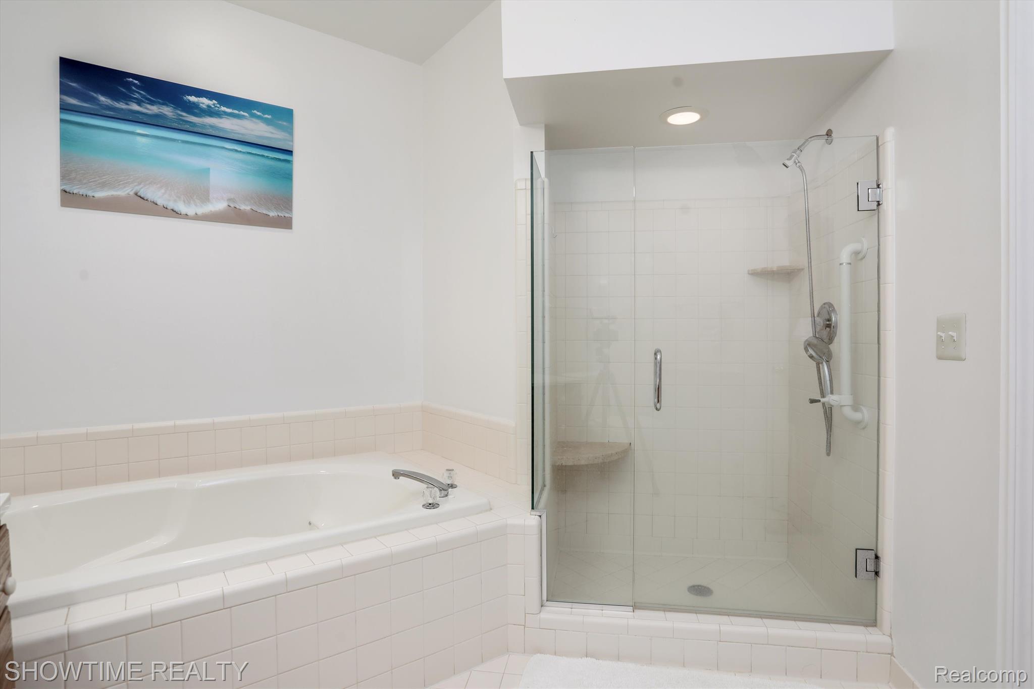 7907 GLACIER CLUB Drive