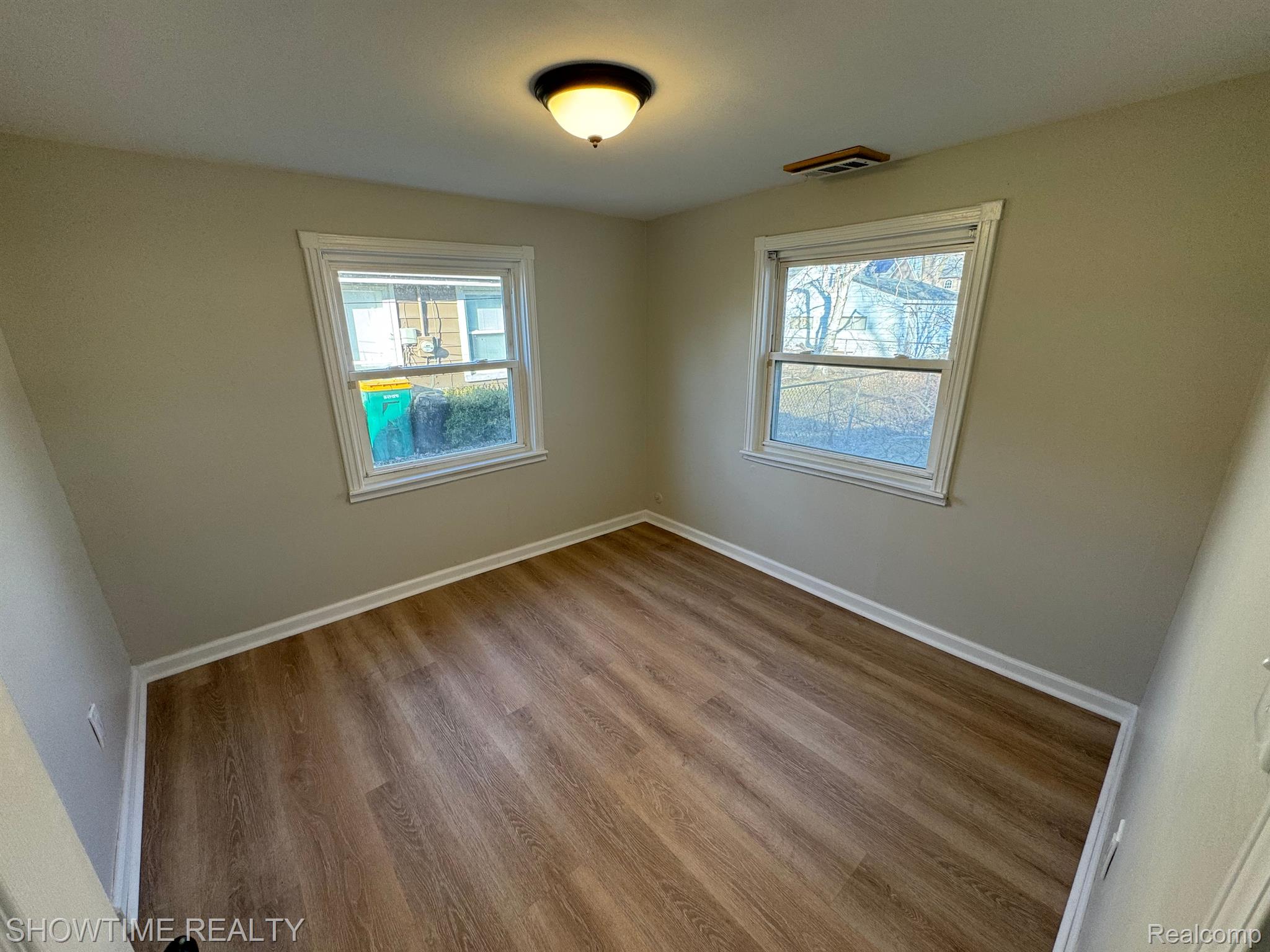 21718 MIDDLEBELT Road