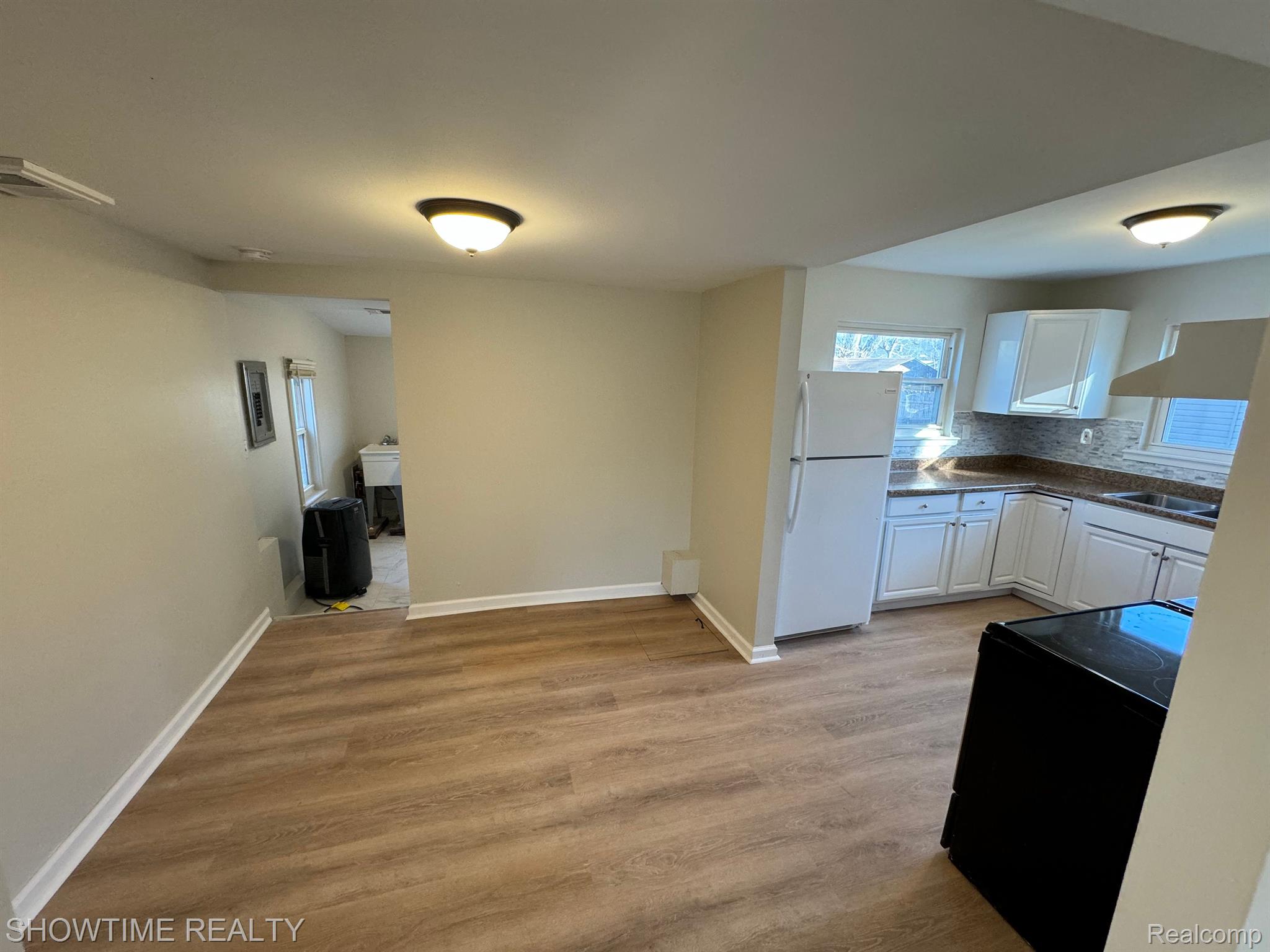 21718 MIDDLEBELT Road