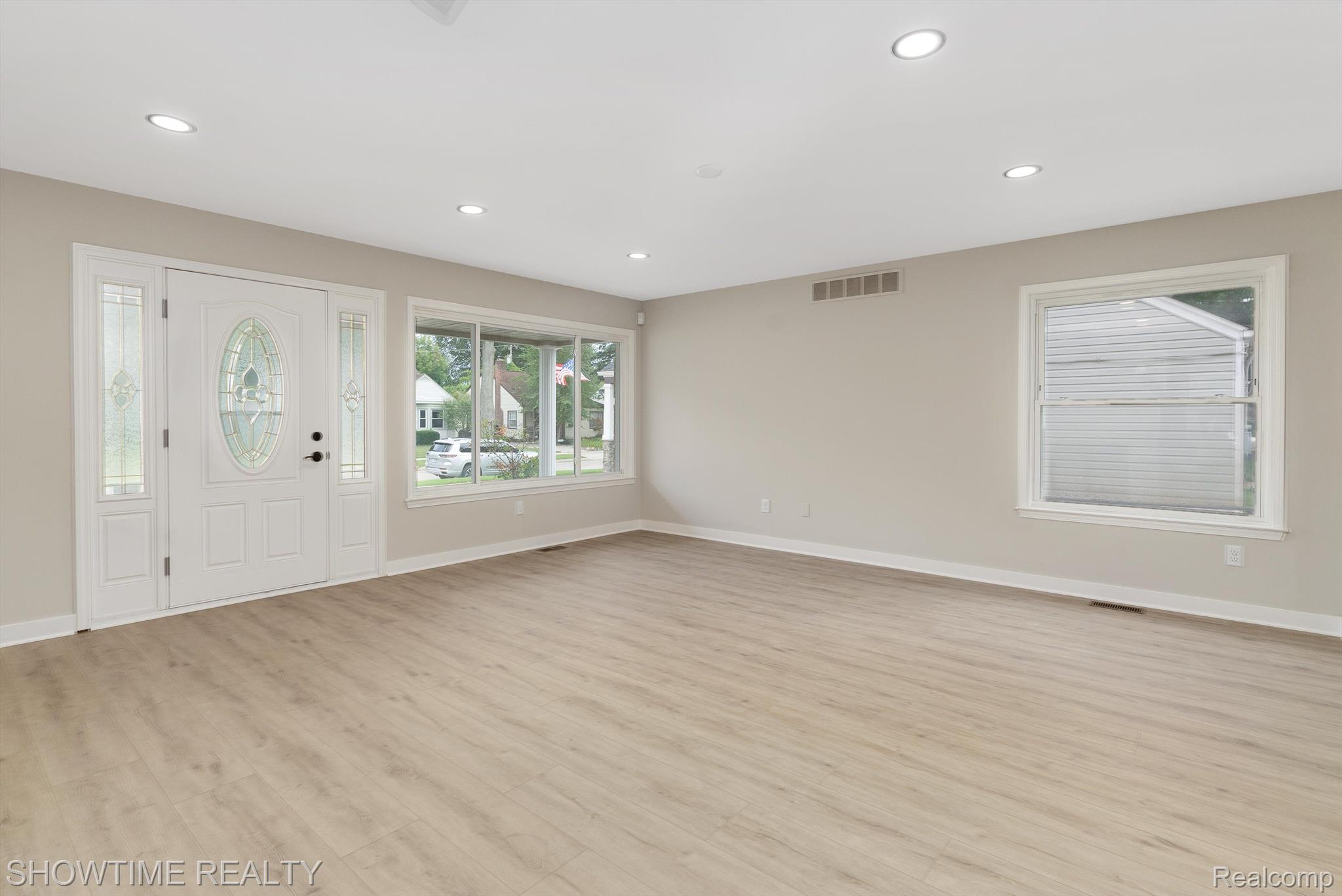 21812 CALIFORNIA Street