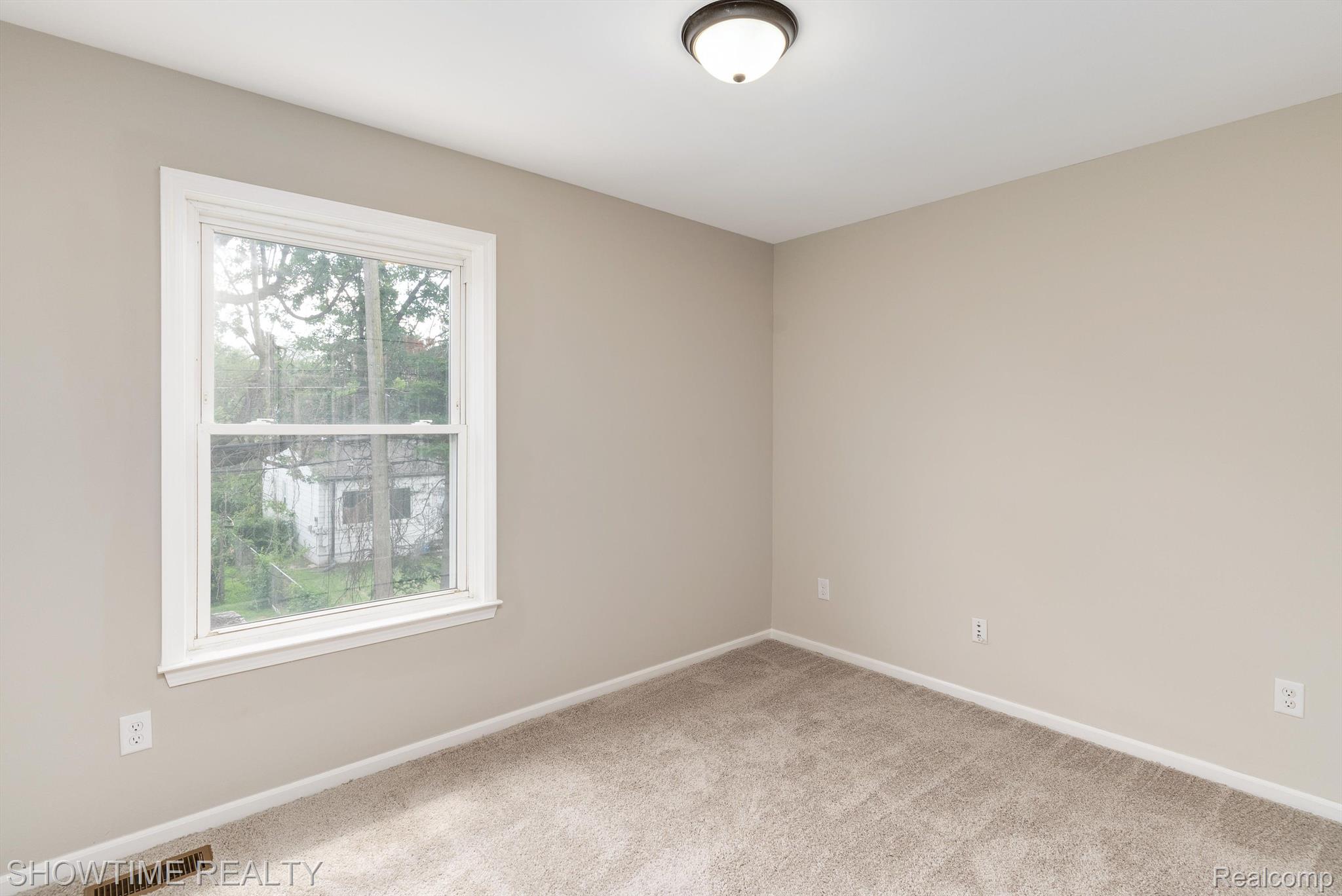 21812 CALIFORNIA Street