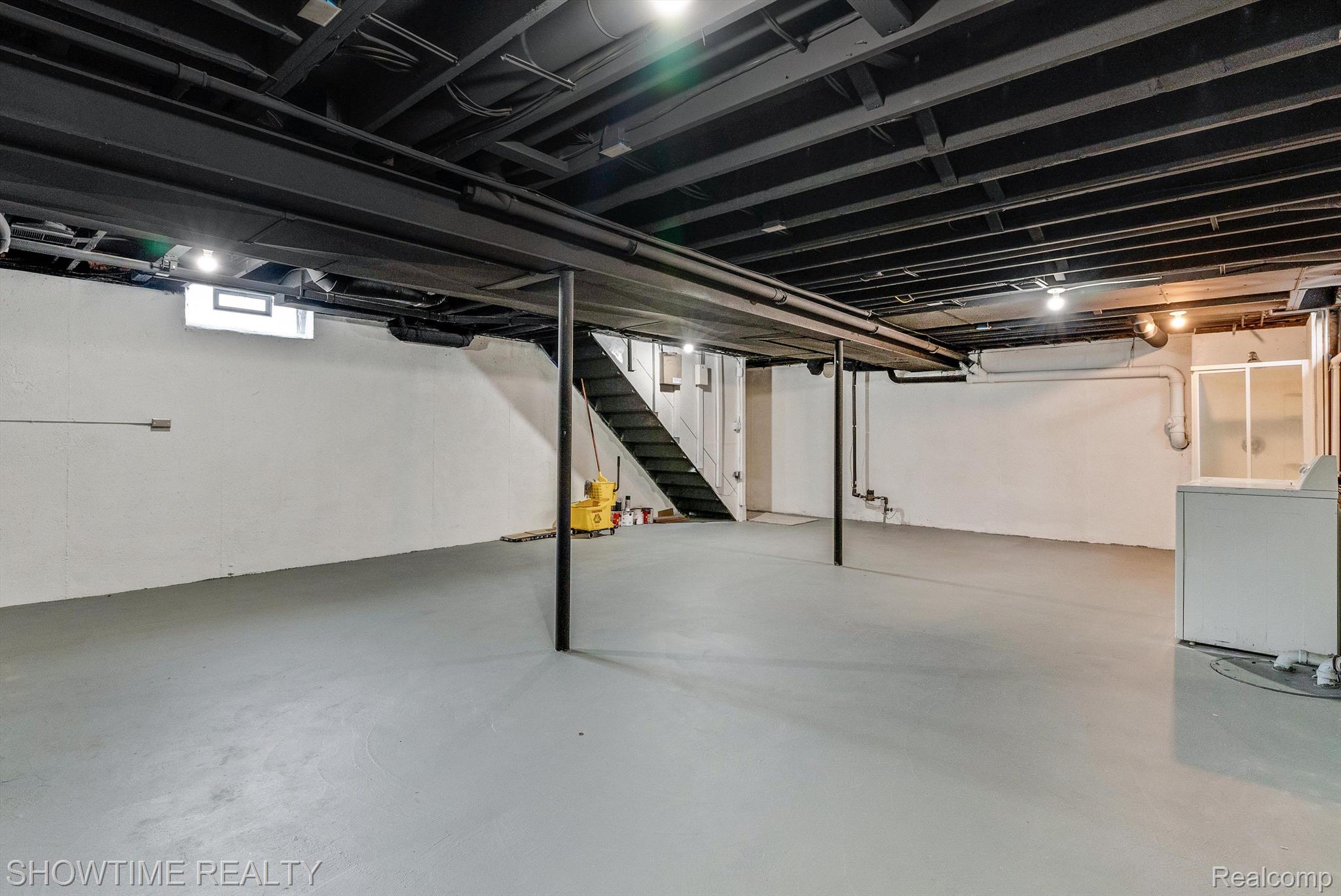 21812 CALIFORNIA Street