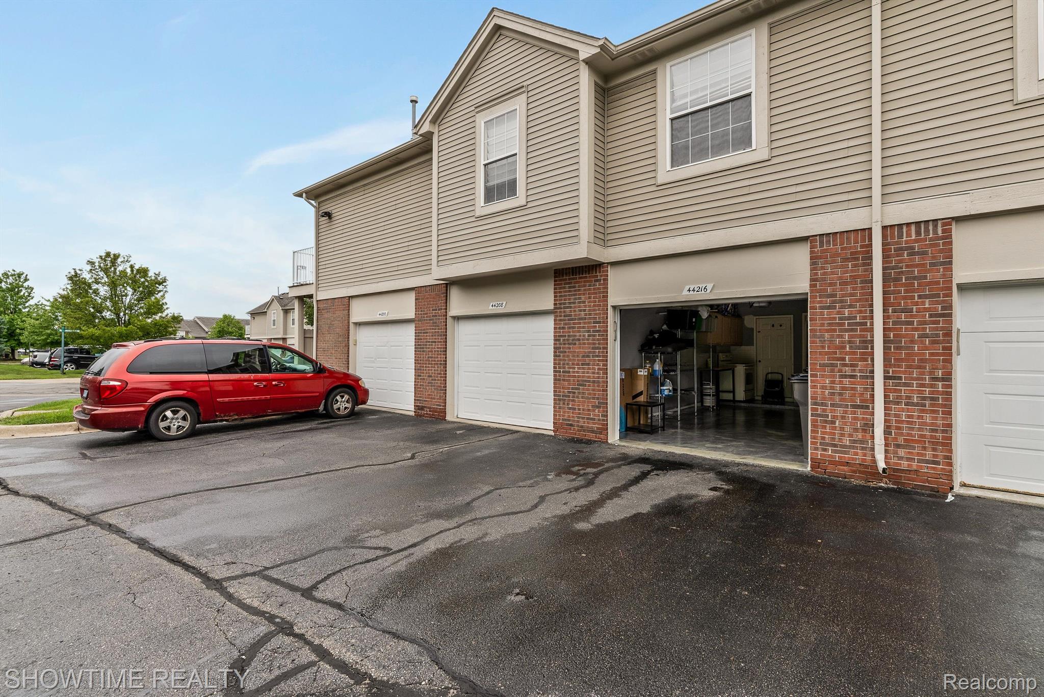 44216 PRINCETON Drive