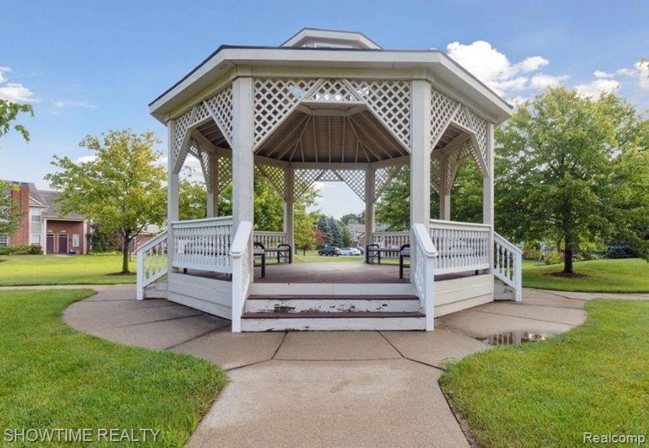 44216 PRINCETON Drive