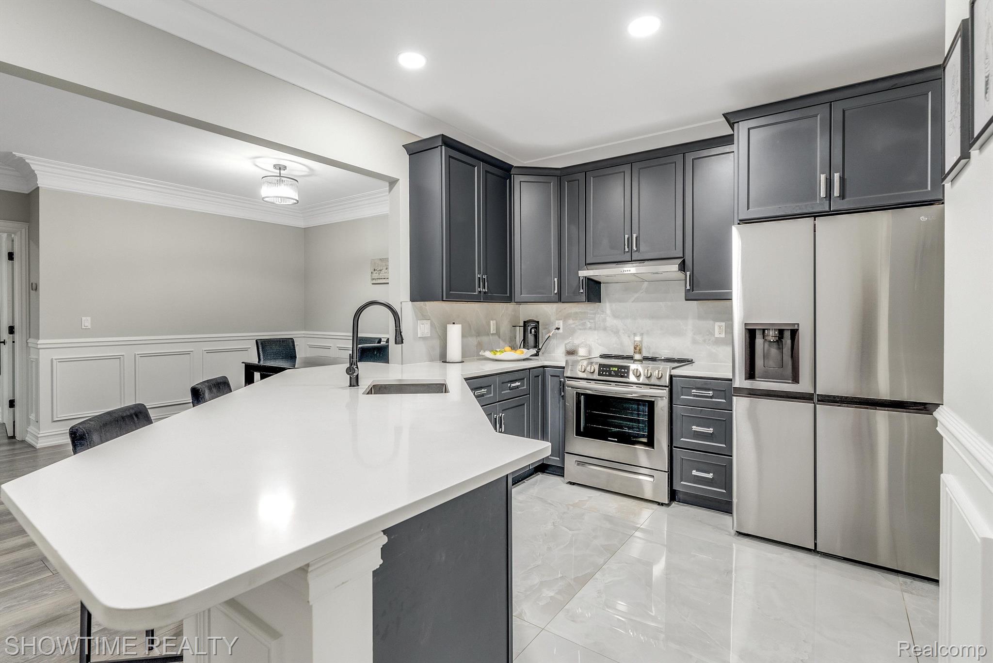 44216 PRINCETON Drive