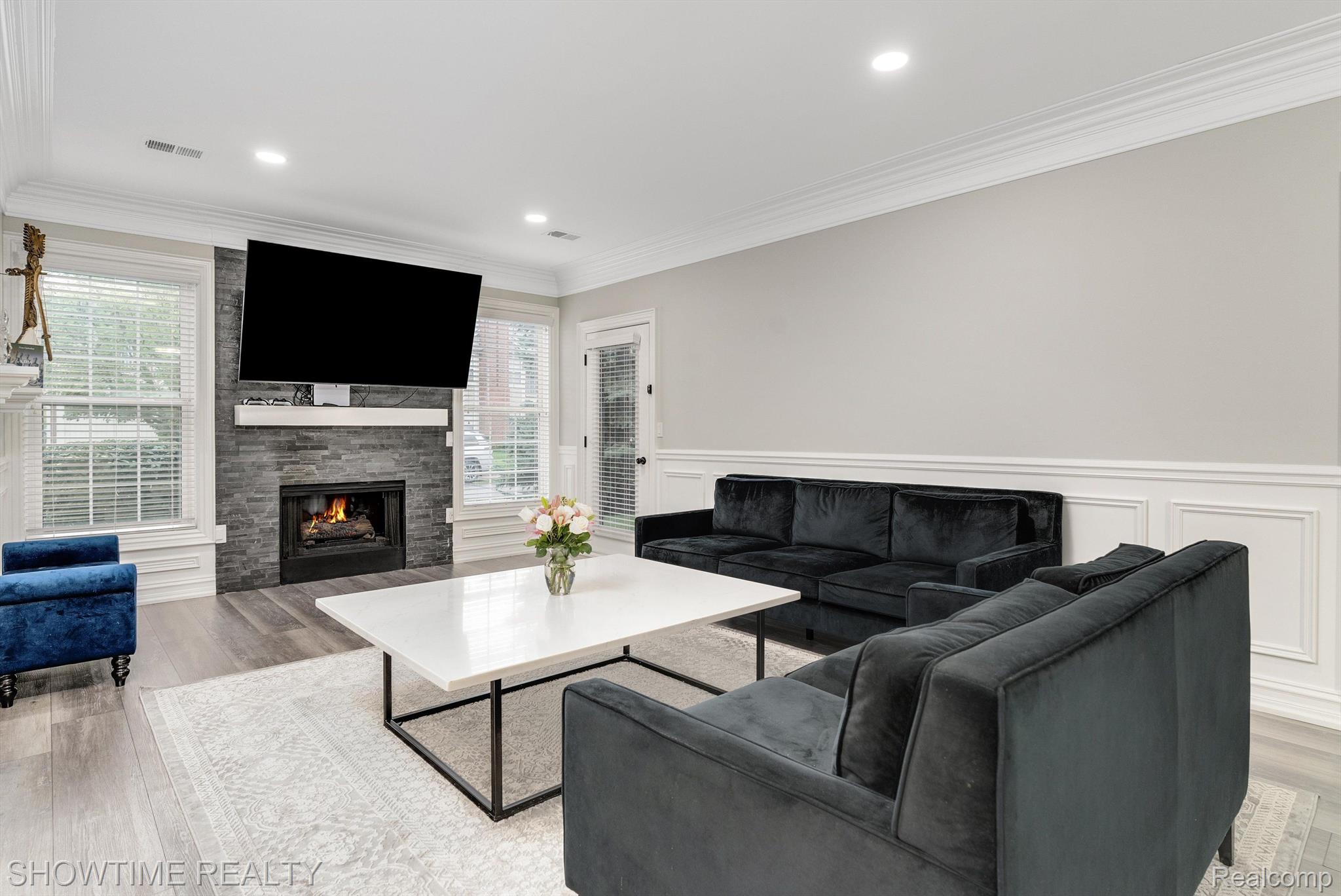 44216 PRINCETON Drive