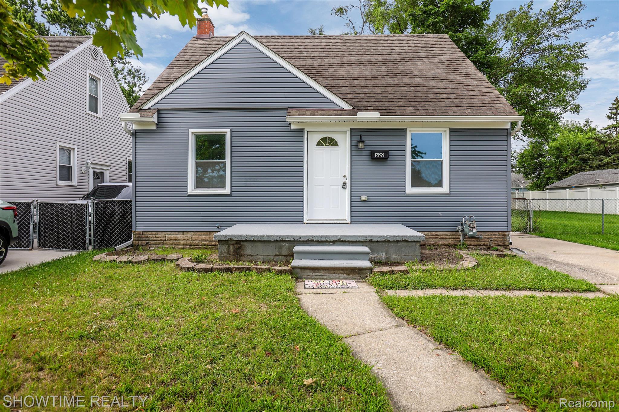 629 LEBLANC Street